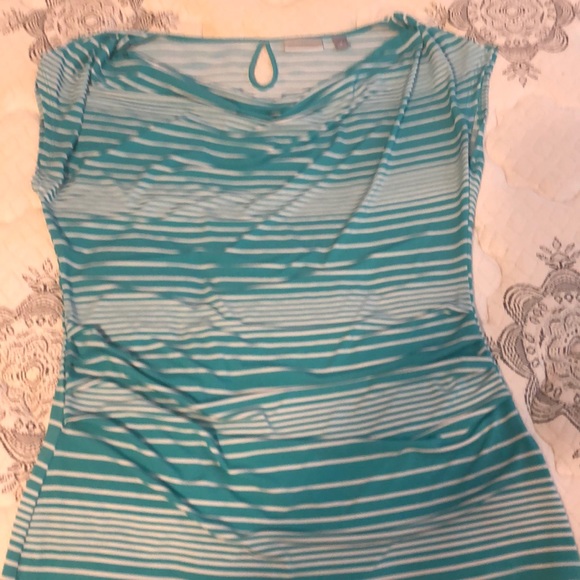 Top - Picture 2 of 3